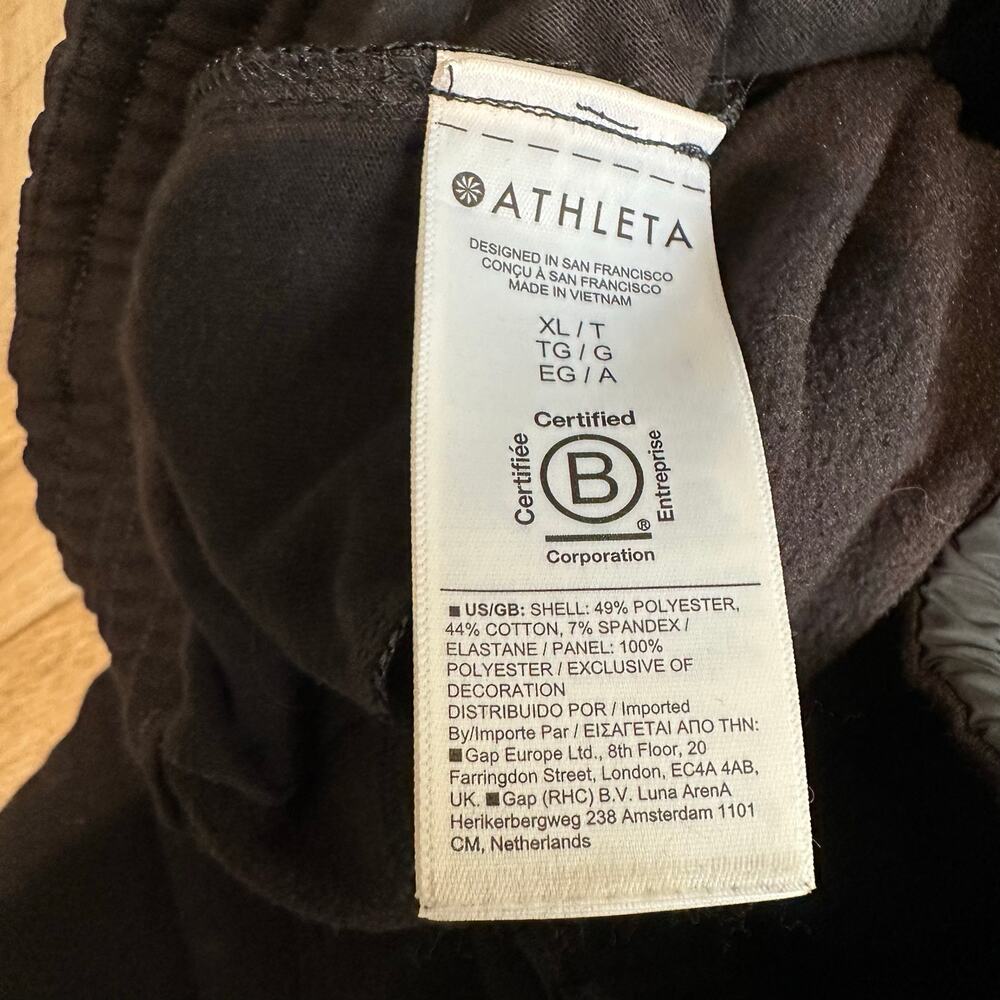 Athleta TALL Triumph Hybrid Wide Crop Pants Black XL - Picture 5 of 11